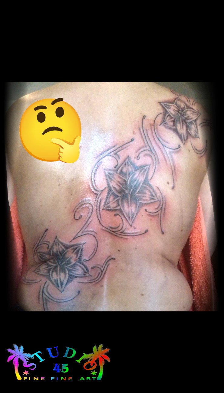 Rücken Oldschool Restauration Flower Tribal mit Katze Tattoo Recklinghausen STUDIO 45