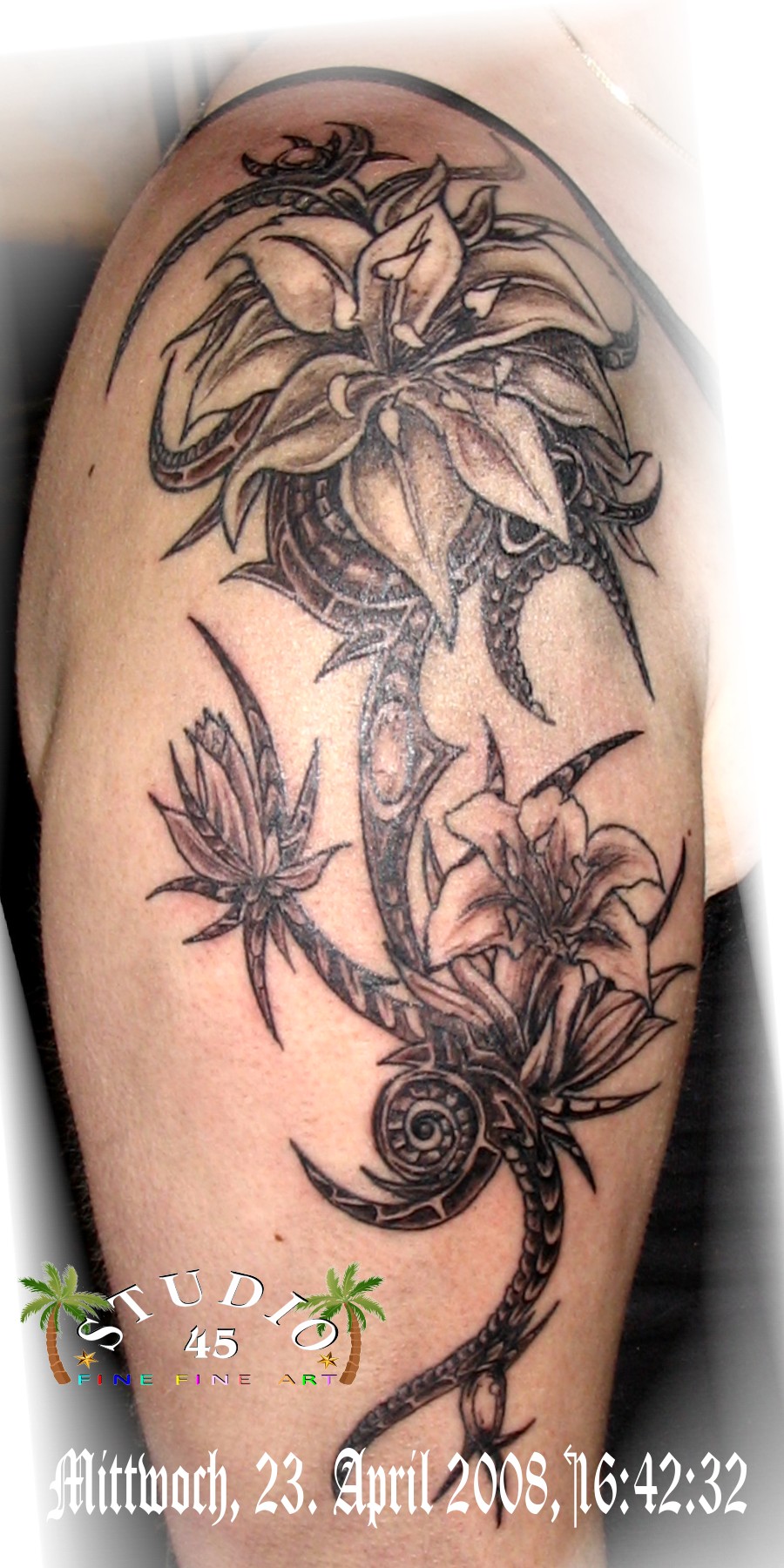Old-School Flower-Ornament Tattoo